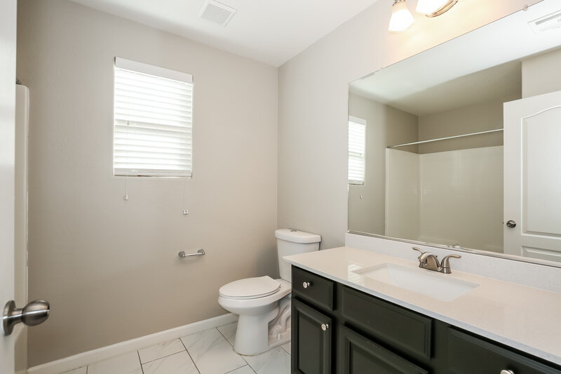 2,065/Mo, 7708 Twirling Yarn Ct Las Vegas, NV 89149 Bathroom View