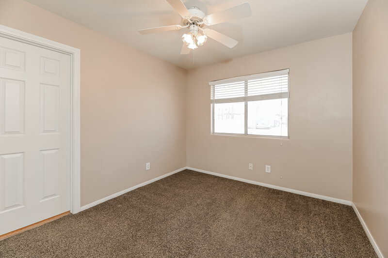 3,390/Mo, 170 Coastal Pier Ct Henderson, NV 89002 Bedroom View