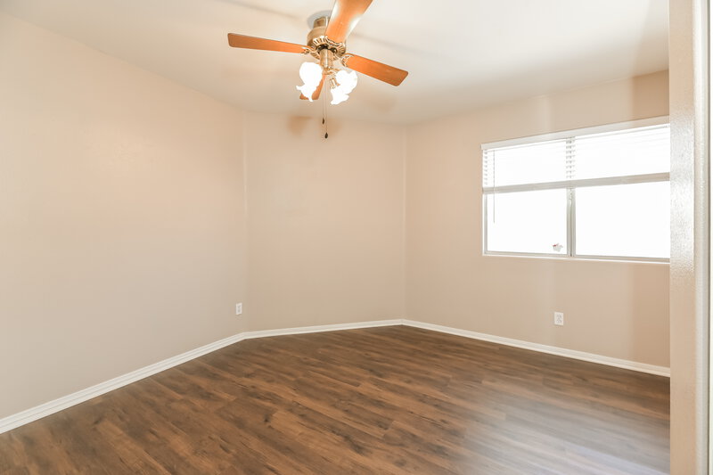 3,390/Mo, 170 Coastal Pier Ct Henderson, NV 89002 Bedroom View 3