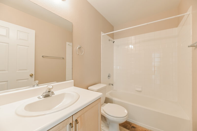 3,390/Mo, 170 Coastal Pier Ct Henderson, NV 89002 Bathroom View