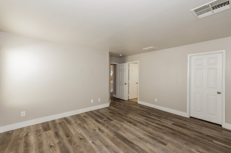 2,415/Mo, 9534 Vast Valley Ave Las Vegas, NV 89148 Main Bedroom View 2
