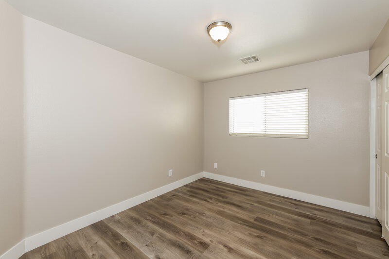 2,415/Mo, 9534 Vast Valley Ave Las Vegas, NV 89148 Bedroom View 3