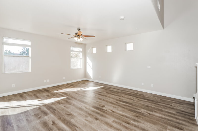 1,795/Mo, 5053 Sagelyn St Las Vegas, NV 89122 Living Room View