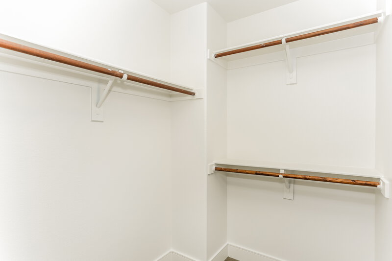 2,090/Mo, 7301 Lost Shadow Ct Las Vegas, NV 89131 Walk In Closet View