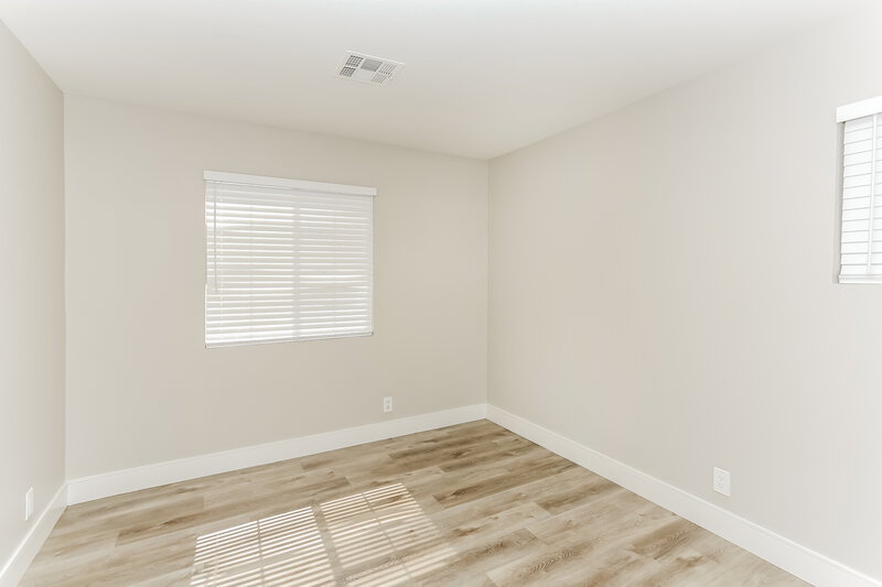 2,090/Mo, 7301 Lost Shadow Ct Las Vegas, NV 89131 Bedroom View 2