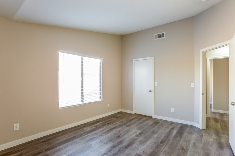 2,990/Mo, 918 Rocky Stone Ave North Las Vegas, NV 89081 Bedroom View