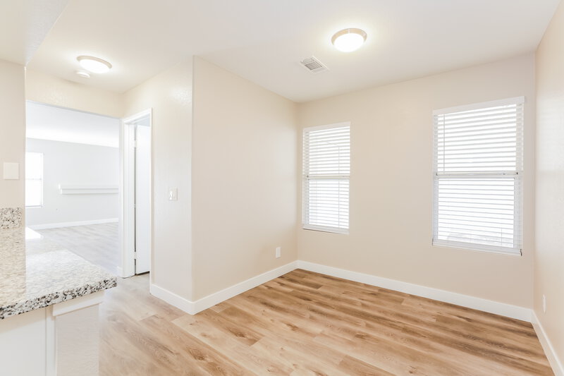 1,935/Mo, 1508 Bellglen Dr Las Vegas, NV 89128 Breakfast Nook View