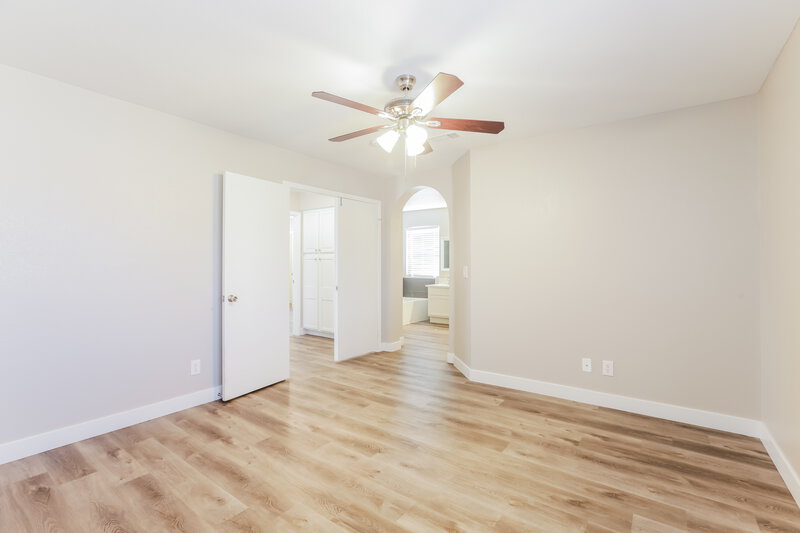 1,935/Mo, 1508 Bellglen Dr Las Vegas, NV 89128 Main Bedroom View 2