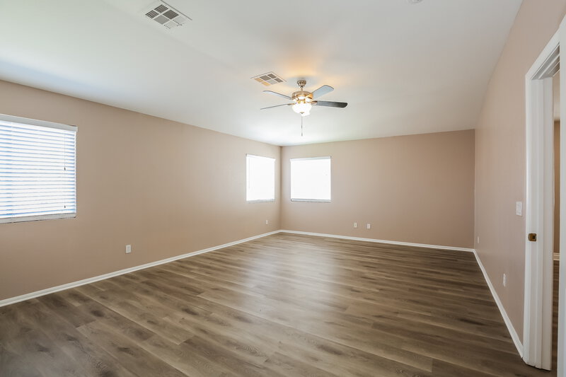 2,850/Mo, 1102 Broomfield Dr Henderson, NV 89074 Main Bedroom View