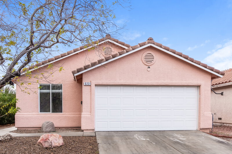1,855/Mo, 523 Roberta Alecia Avenue North Las Vegas, NV 89031 External View