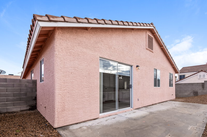 1,855/Mo, 523 Roberta Alecia Avenue North Las Vegas, NV 89031 Rear View 2