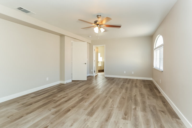 2,970/Mo, 3306 Cheltenham Street Las Vegas, NV 89129 Main Bedroom View 2