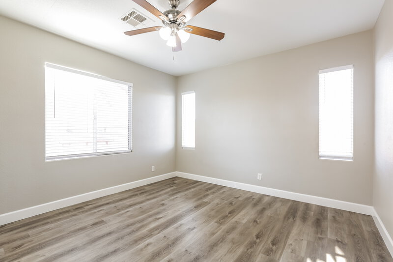 1,965/Mo, 6073 Traviata Ave Las Vegas, NV 89141 Main Bedroom View