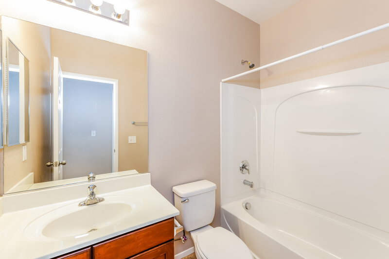 2,555/Mo, 9657 Bouncing Ball St Las Vegas, NV 89178 Bathroom View