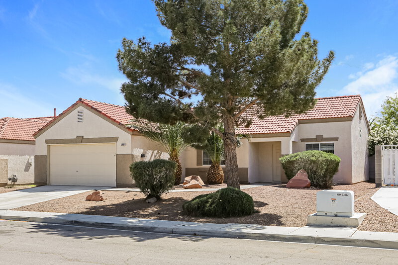 2,170/Mo, 2801 Lava Rock Ave North Las Vegas, NV 89031 Front View