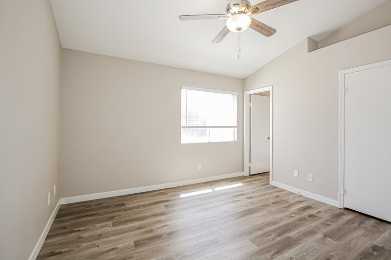 2,170/Mo, 2801 Lava Rock Ave North Las Vegas, NV 89031 Main Bedroom View