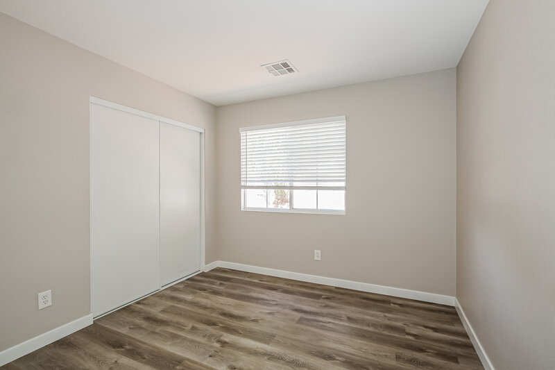 2,170/Mo, 2801 Lava Rock Ave North Las Vegas, NV 89031 Bedroom View