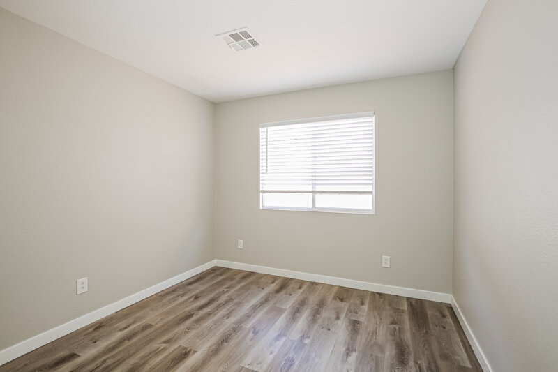 2,170/Mo, 2801 Lava Rock Ave North Las Vegas, NV 89031 Bedroom View 2