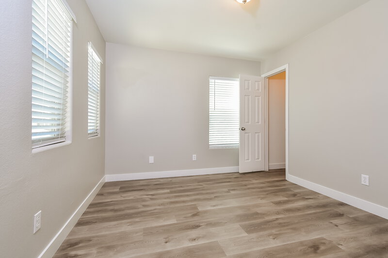 2,150/Mo, 8775 Parsons Ridge Ave Las Vegas, NV 89148 Bedroom View