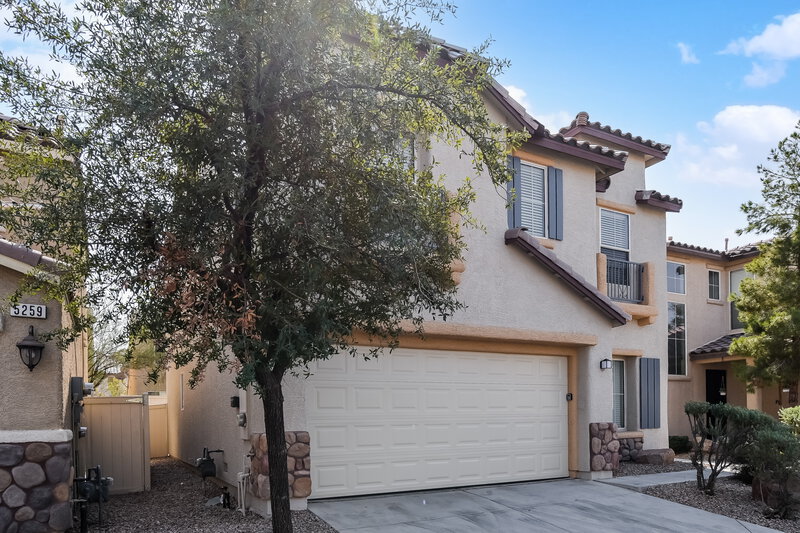 2,070/Mo, 5269 Palm Pinnacle Ave Las Vegas, NV 89139 Front View