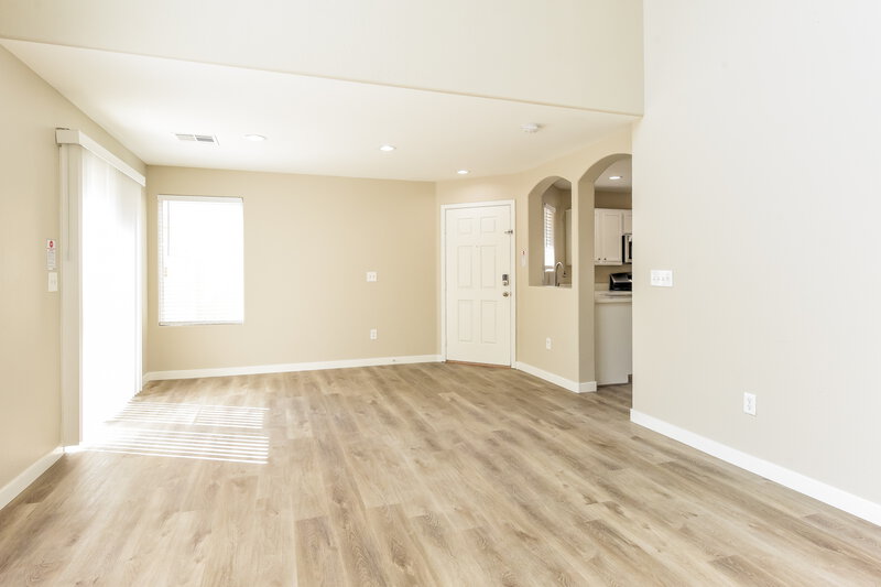 2,070/Mo, 5269 Palm Pinnacle Ave Las Vegas, NV 89139 Living Room View