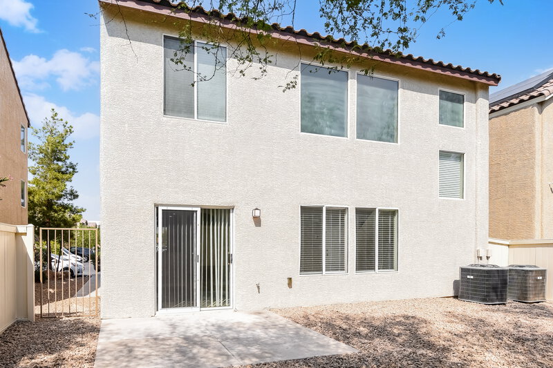 2,070/Mo, 5269 Palm Pinnacle Ave Las Vegas, NV 89139 Rear View