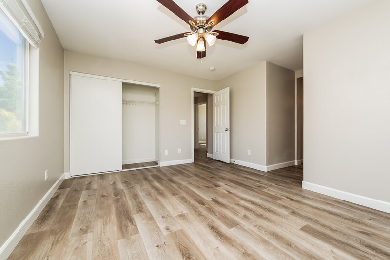 2,035/Mo, 8013 Indian Blanket St Las Vegas, NV 89143 Main Bedroom View