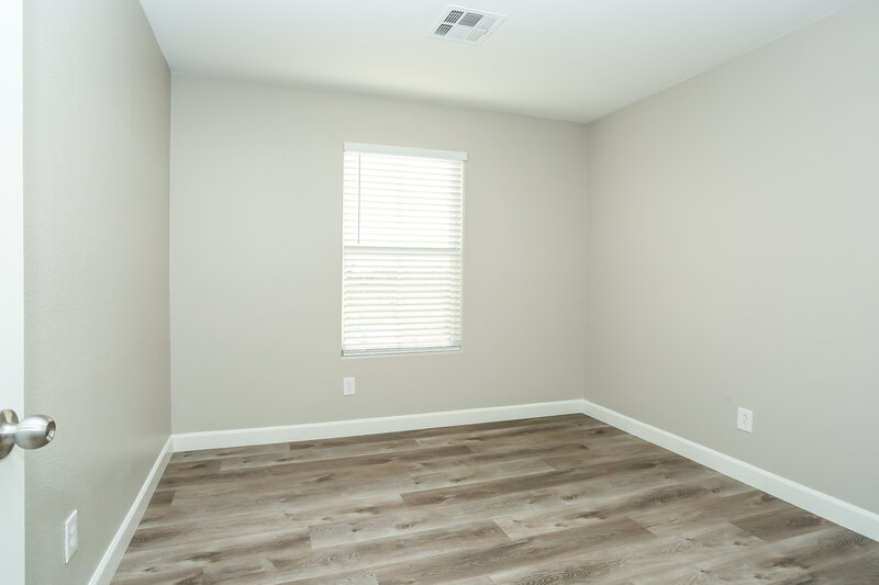 2,225/Mo, 8013 Indian Blanket St Las Vegas, NV 89143 Bedroom View 2