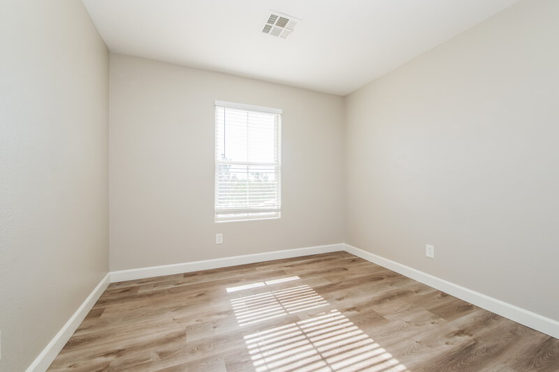2,035/Mo, 8013 Indian Blanket St Las Vegas, NV 89143 Bedroom View 2