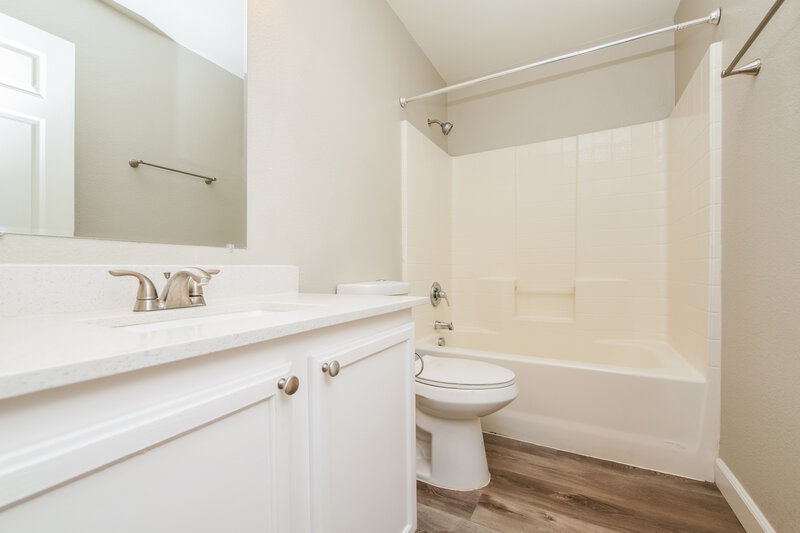 2,035/Mo, 8013 Indian Blanket St Las Vegas, NV 89143 Bathroom View