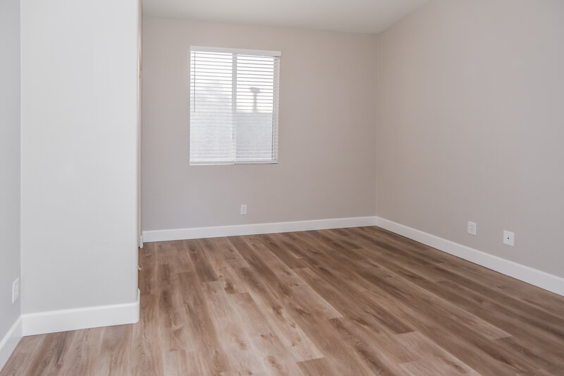 2,045/Mo, 9680 Withering Pine St Las Vegas, NV 89123 Bedroom View 2