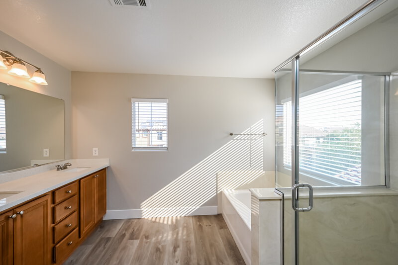 2,445/Mo, 781 Connex CT Las Vegas, NV 89178 Main Bathroom View
