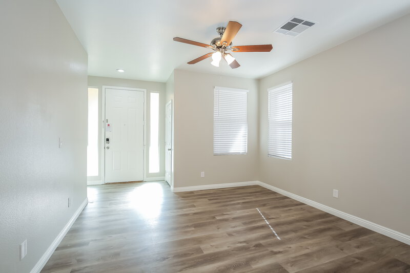 2,010/Mo, 4404 Altamira Cave Drive North Las Vegas, NV 89031 Living Room View