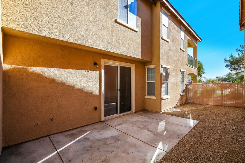 2,010/Mo, 4404 Altamira Cave Drive North Las Vegas, NV 89031 Rear View