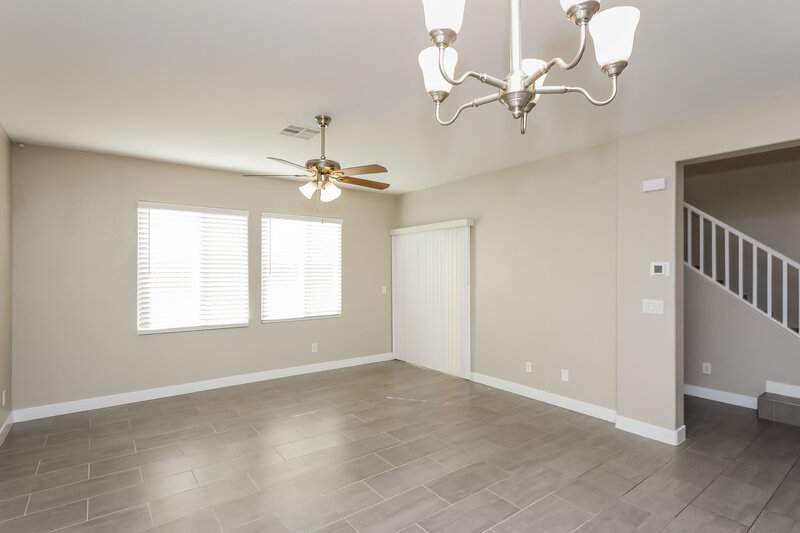 2,140/Mo, 7481 Paces Mill Ct Las Vegas, NV 89113 Dining Room View