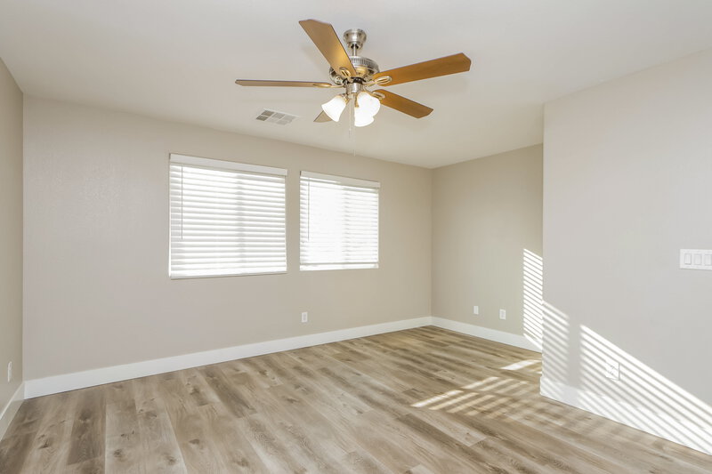 2,140/Mo, 7481 Paces Mill Ct Las Vegas, NV 89113 Main Bedroom View