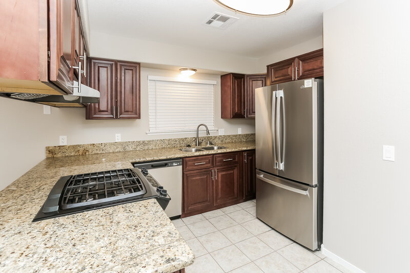 2,130/Mo, 6221 Tupac Ln Las Vegas, NV 89130 Kitchen View