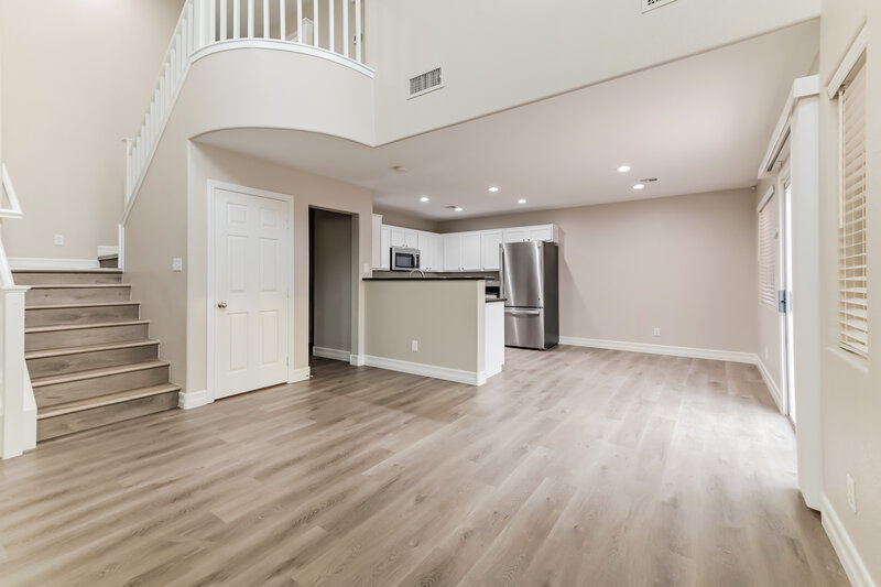 2,160/Mo, 10355 Missouri Meadows St Las Vegas, NV 89183 Living Room View