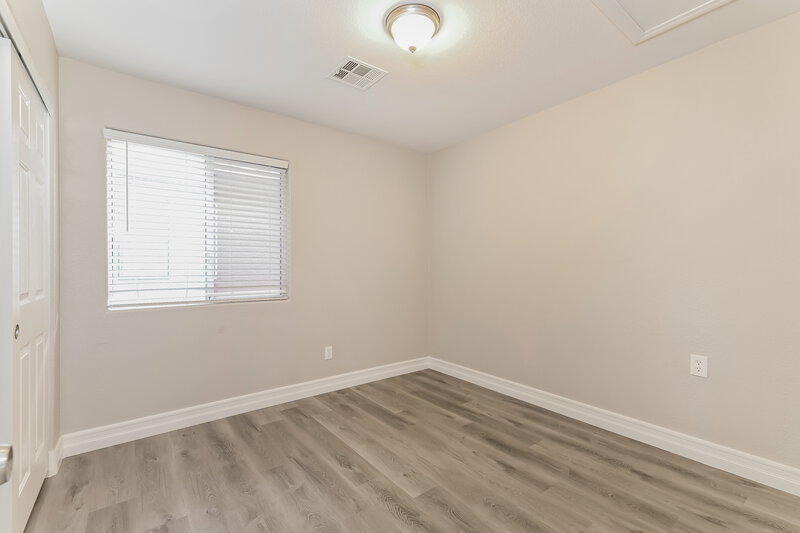 2,160/Mo, 10355 Missouri Meadows St Las Vegas, NV 89183 Bedroom View