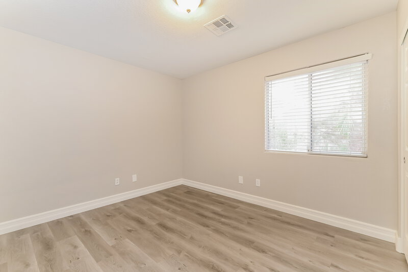 2,160/Mo, 10355 Missouri Meadows St Las Vegas, NV 89183 Bedroom View 2