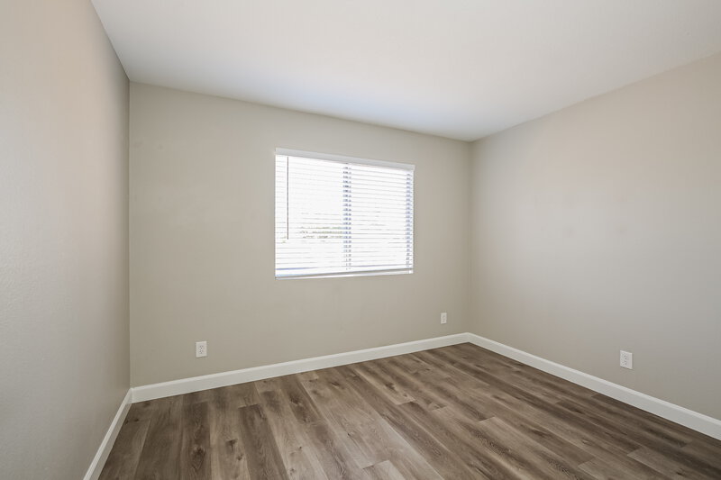 1,850/Mo, 2314 Superior Position St North Las Vegas, NV 89032 Bedroom View 2