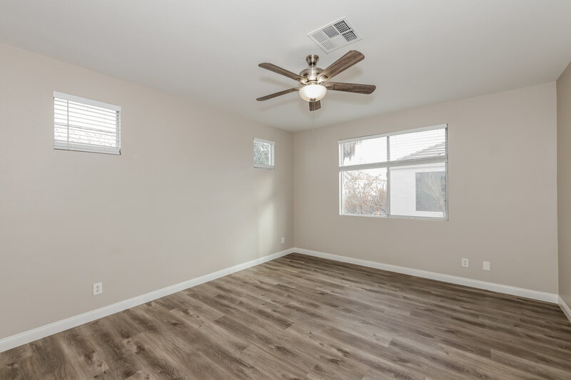 2,140/Mo, 6246 Arbor Valley Ave Las Vegas, NV 89139 Main Bedroom View