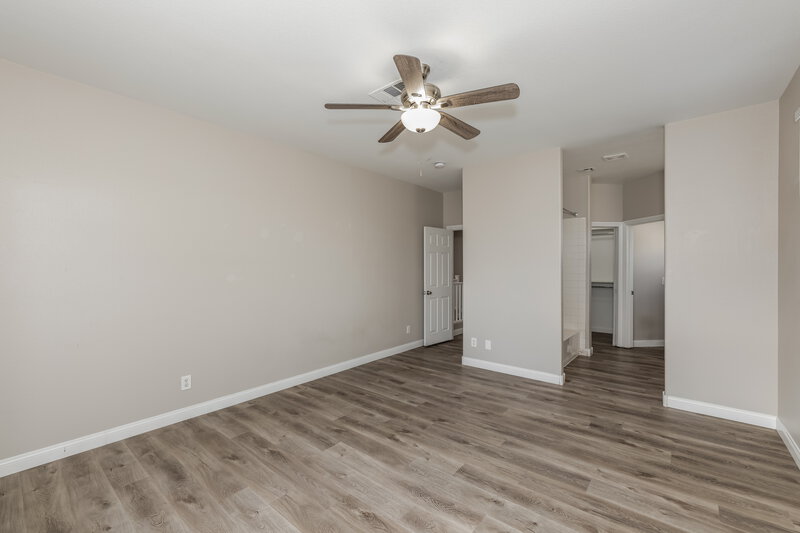2,140/Mo, 6246 Arbor Valley Ave Las Vegas, NV 89139 Main Bedroom View 2