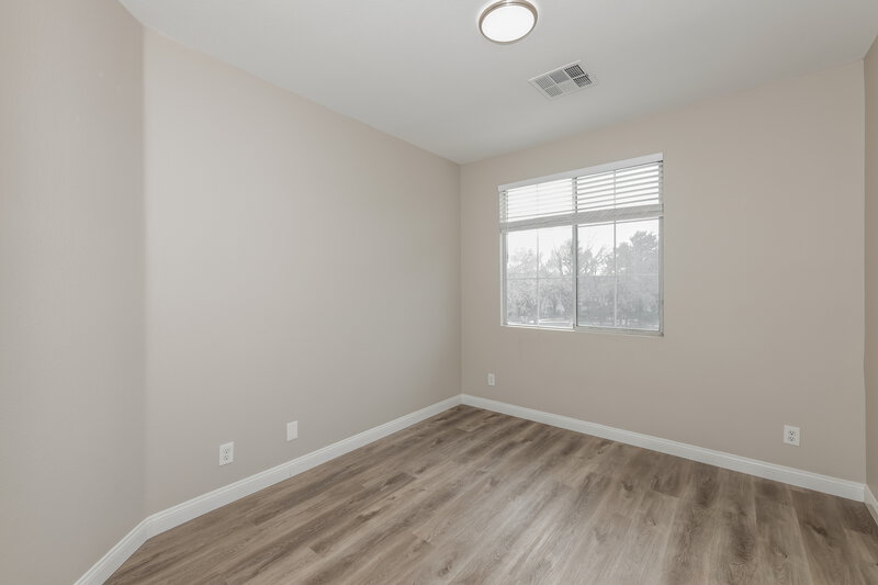 2,140/Mo, 6246 Arbor Valley Ave Las Vegas, NV 89139 Bedroom View