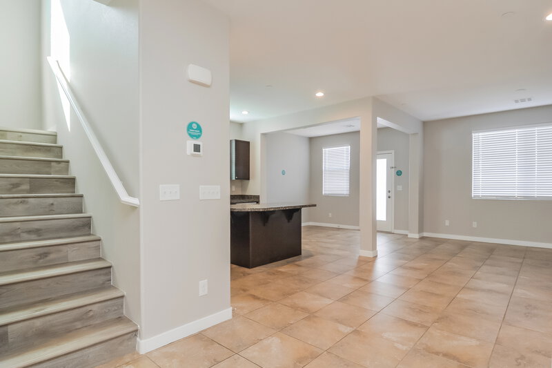 2,365/Mo, 993 Pebble Lake St Henderson, NV 89011 Living Room View
