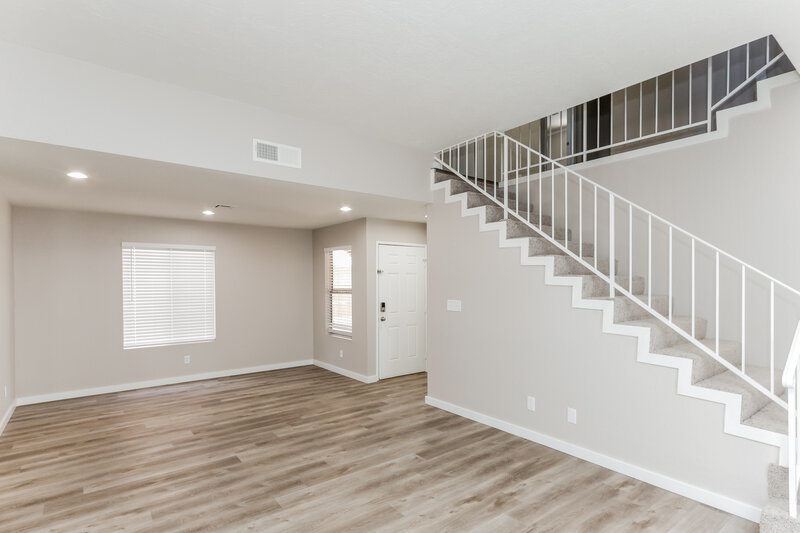 2,095/Mo, 1635 Keena Dr Henderson, NV 89011 Living Room View 2