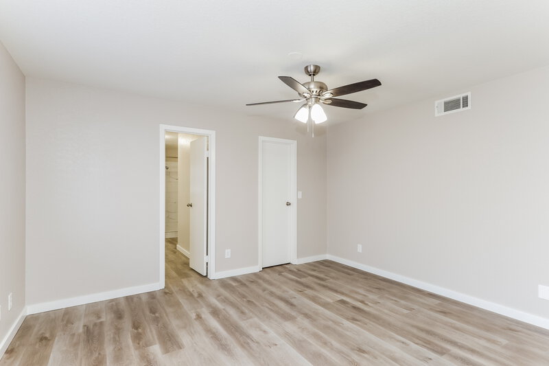 2,095/Mo, 1635 Keena Dr Henderson, NV 89011 Main Bedroom View