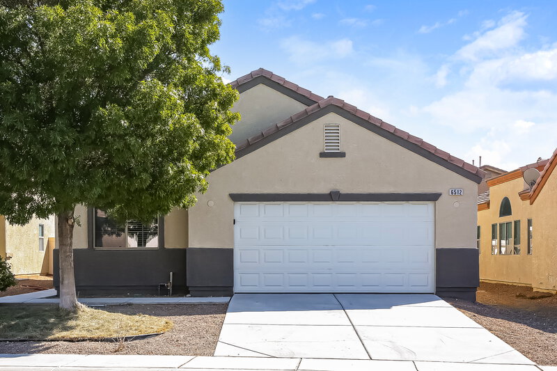 2,690/Mo, 6512 Point Break St North Las Vegas, NV 89084 External View