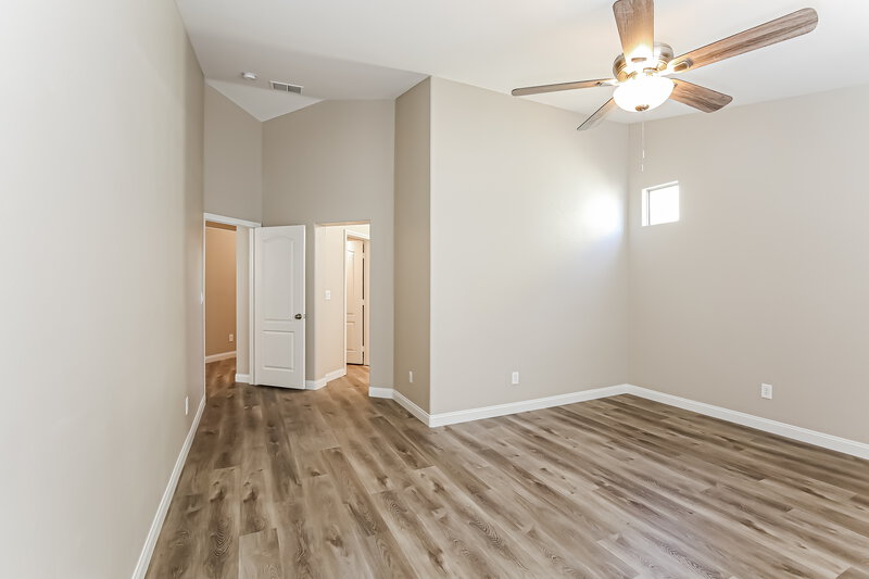 2,690/Mo, 6512 Point Break St North Las Vegas, NV 89084 Main Bedroom View 3