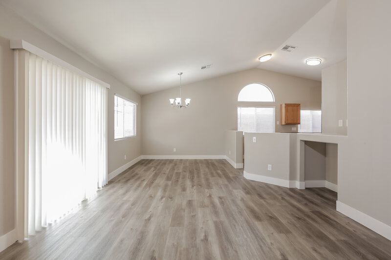 1,980/Mo, 805 Rio Poco Ct Henderson, NV 89015 Living Room View